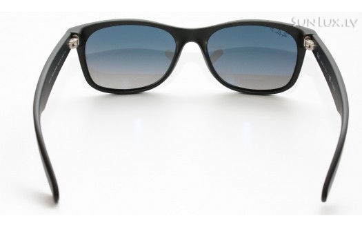 Ray-Ban New Wayfarer Matte Polarised (RB2132 601S78 55mm) saules brilles